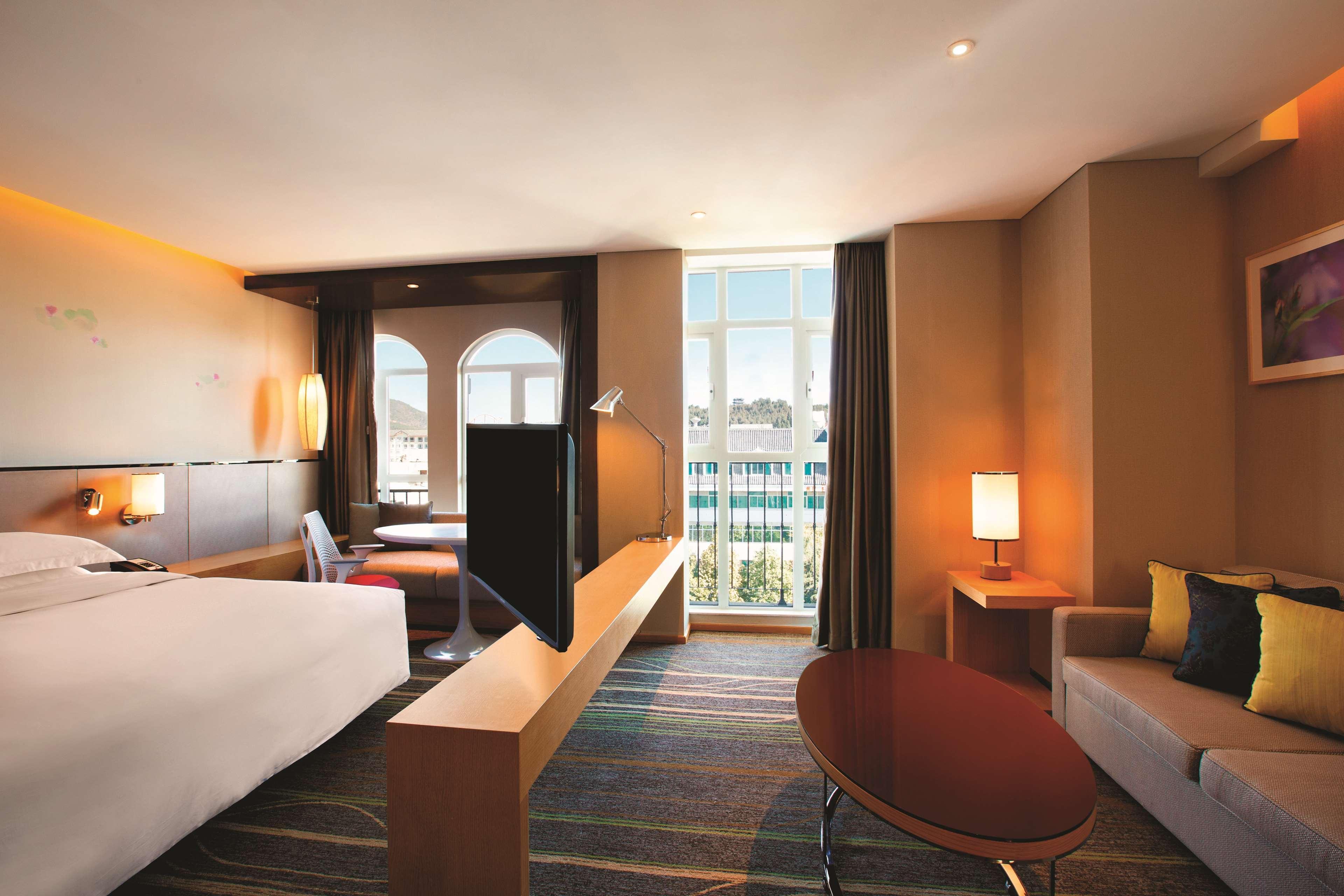 Hilton Garden Inn Lijiang Lijiang  Buitenkant foto