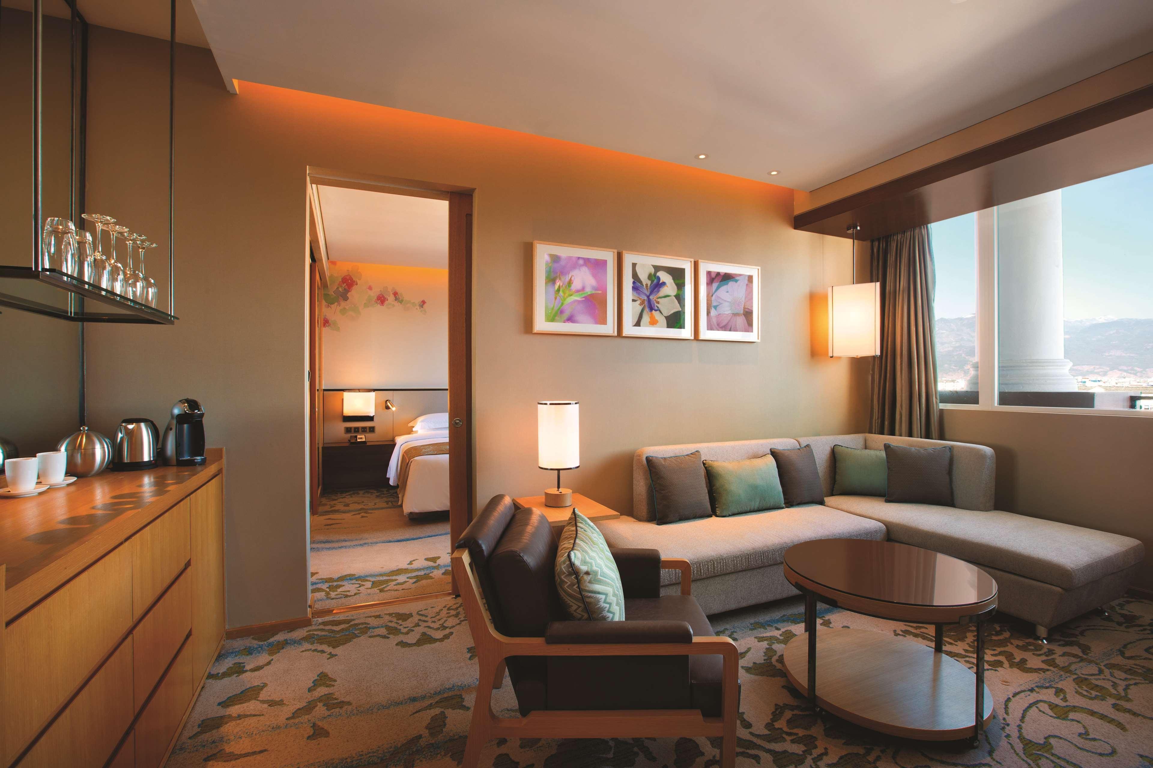 Hilton Garden Inn Lijiang Lijiang  Buitenkant foto