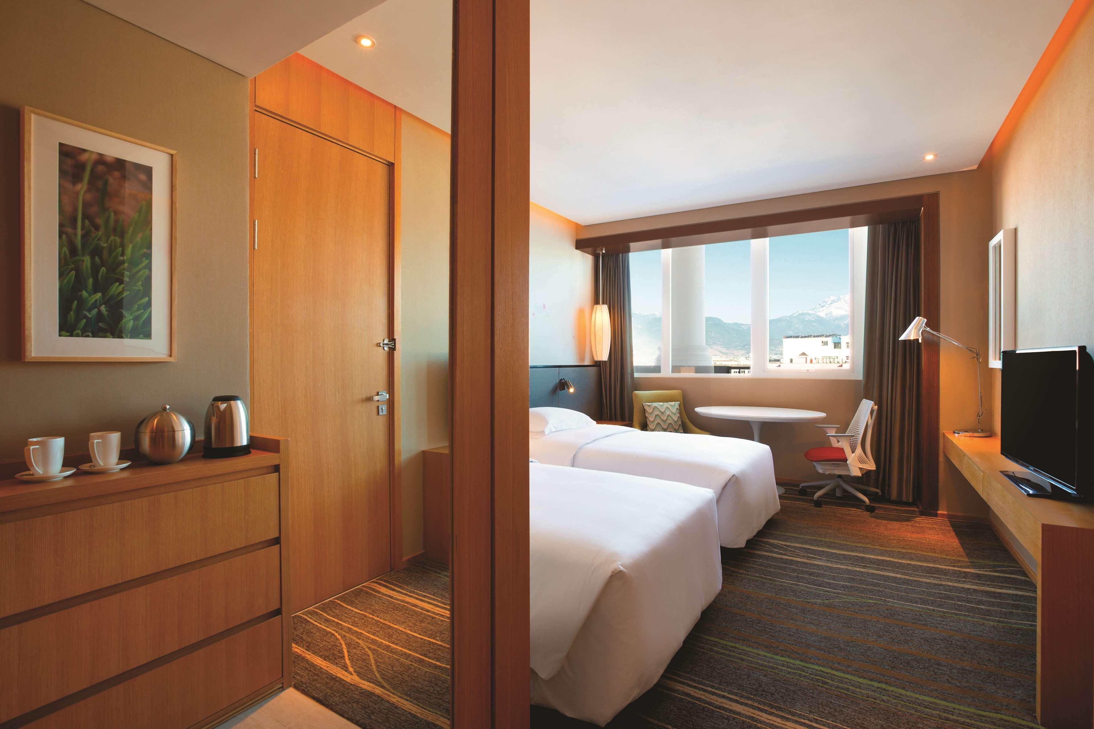 Hilton Garden Inn Lijiang Lijiang  Buitenkant foto