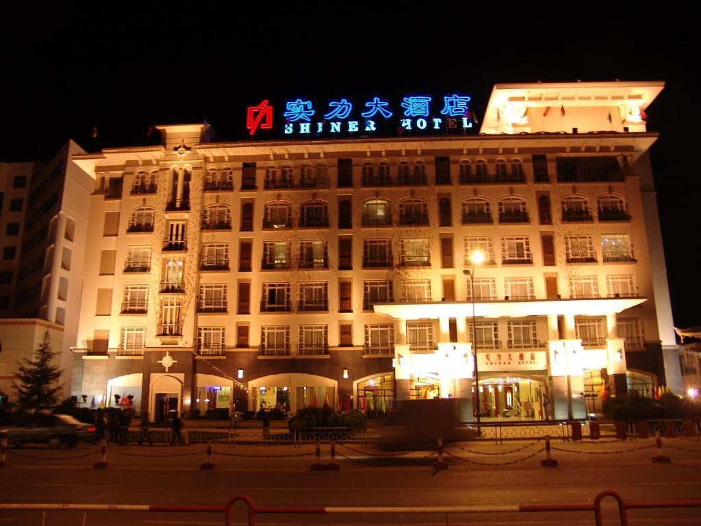Hilton Garden Inn Lijiang Lijiang  Buitenkant foto